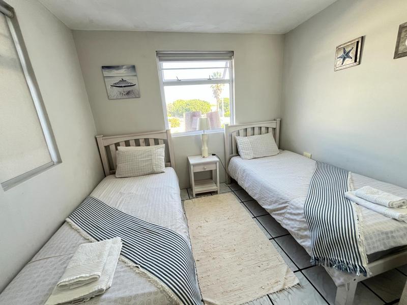 8 Bedroom Property for Sale in Jacobsbaai Western Cape